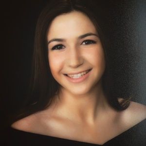 Meet your Posher, Daniella